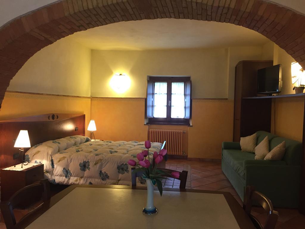 הוילה סן ג'ימיניאנו Casa Del Colombaio מראה חיצוני תמונה
